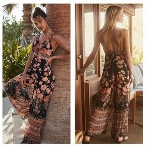 🌸Free People Sundown cut out wide leg floral print jumpsuit size 4🌸